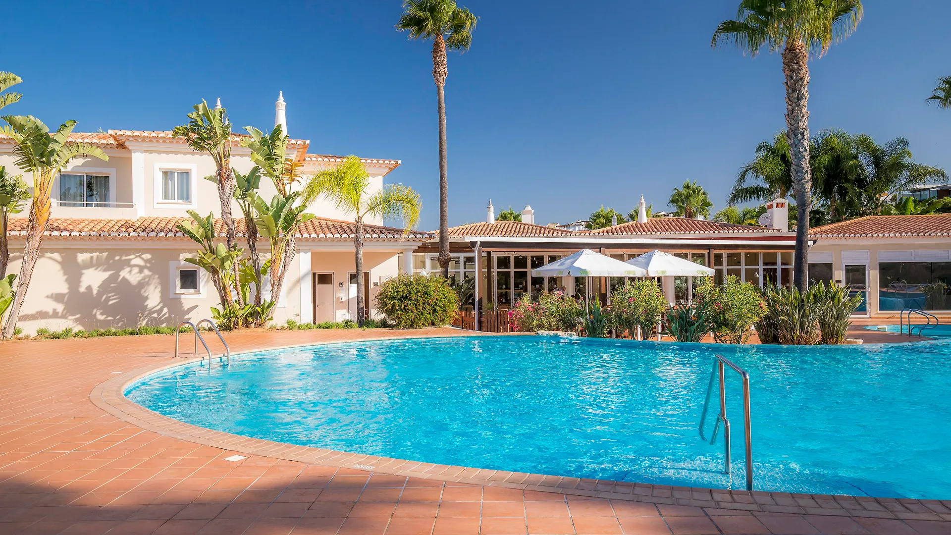 Clube Porto Mos - Sunplace Hotels & Beach Resort Lagos