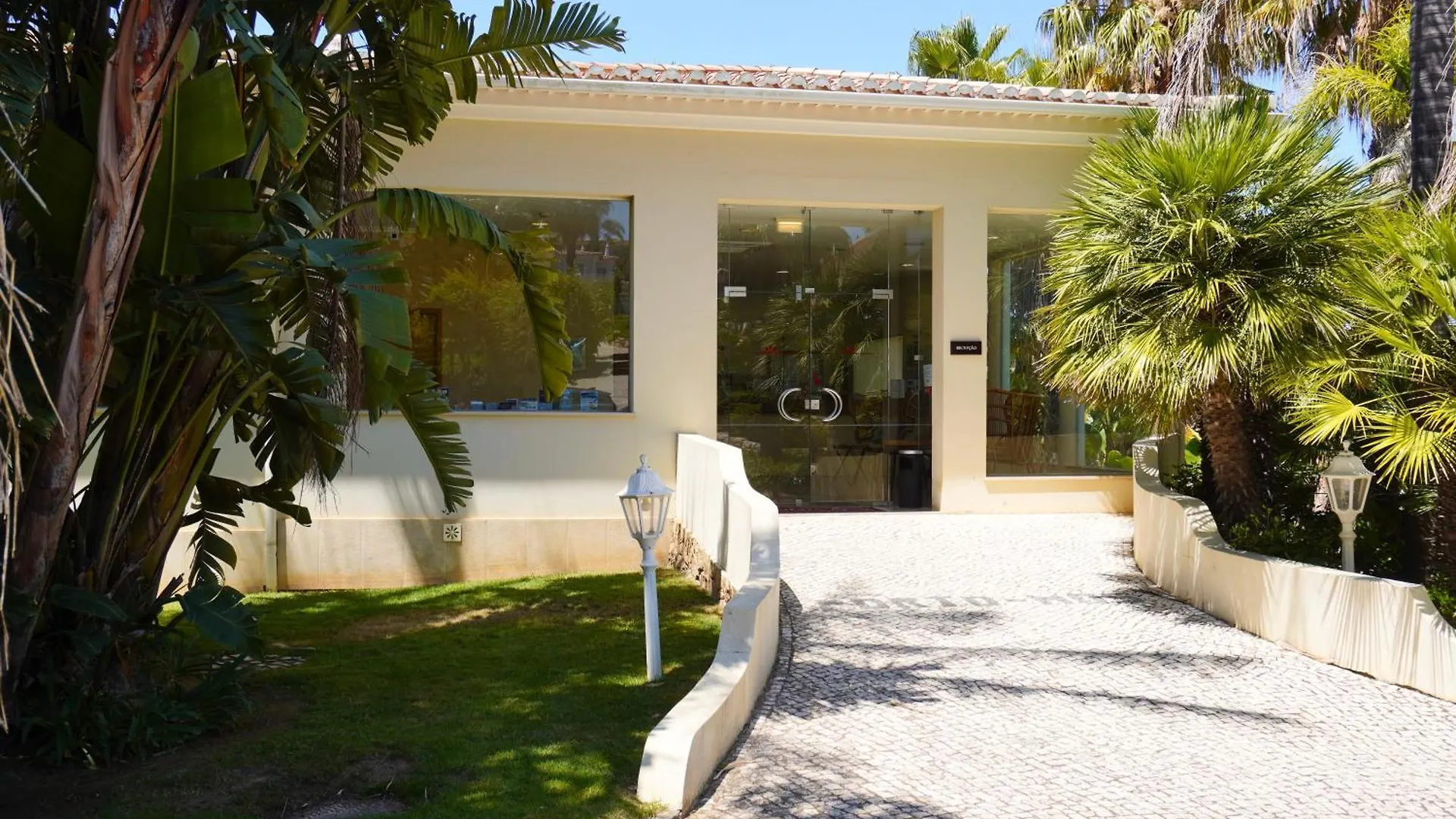 Clube Porto Mos - Sunplace Hotels & Beach Resort Lagos
