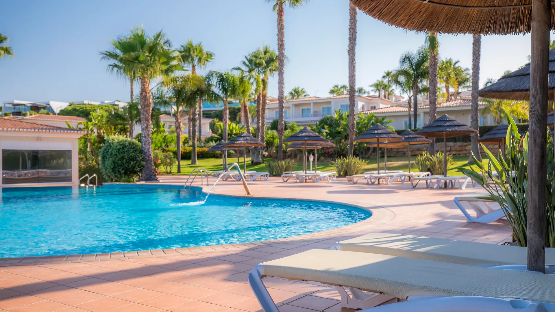 Clube Porto Mos - Sunplace Hotels & Beach Resort Lagos