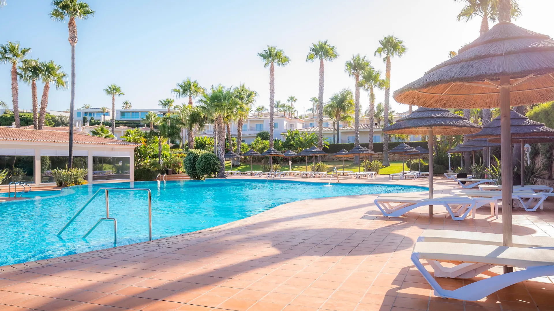Clube Porto Mos - Sunplace Hotels & Beach Resort Lagos 4*,  Portugal